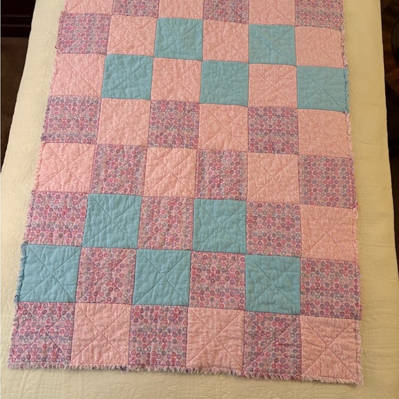 NEW Handmade Patchwork Rag Quilt for Baby, Shower Gift Idea, size approx 29”x39” - Picture 4 of 9